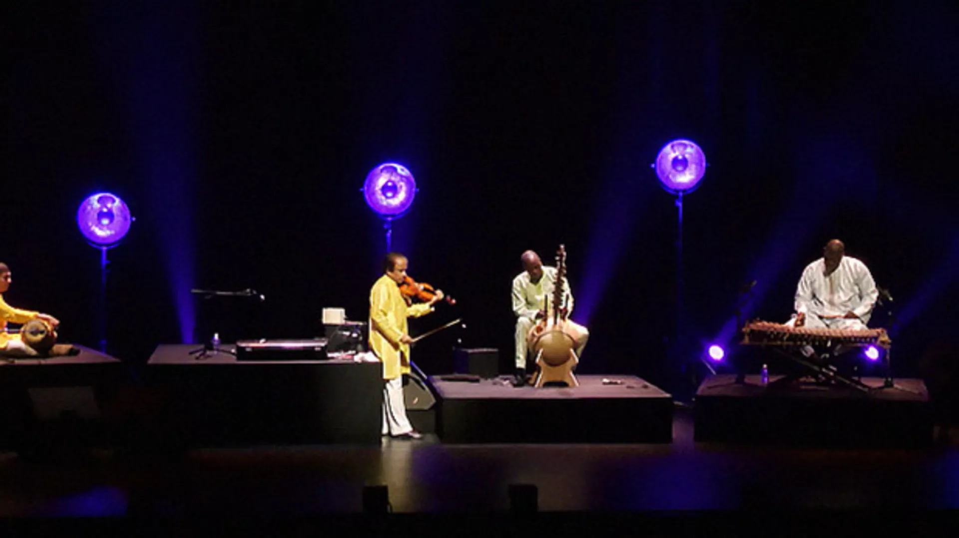 Music live collection: Balake Sisoko i Lakšminarajana Subramanijam (R)