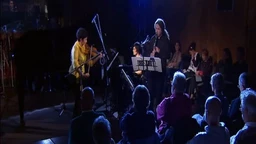 STUDIO 6: Trio pokret (R)