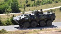 Dozvolite...: Oklopni transporteri Vojske Srbije