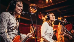 Bohemija: Radio Aparat uživo