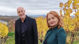 Знање имање: Мед и вино