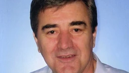 Хумор и сатира: Афере и афоризми (R)