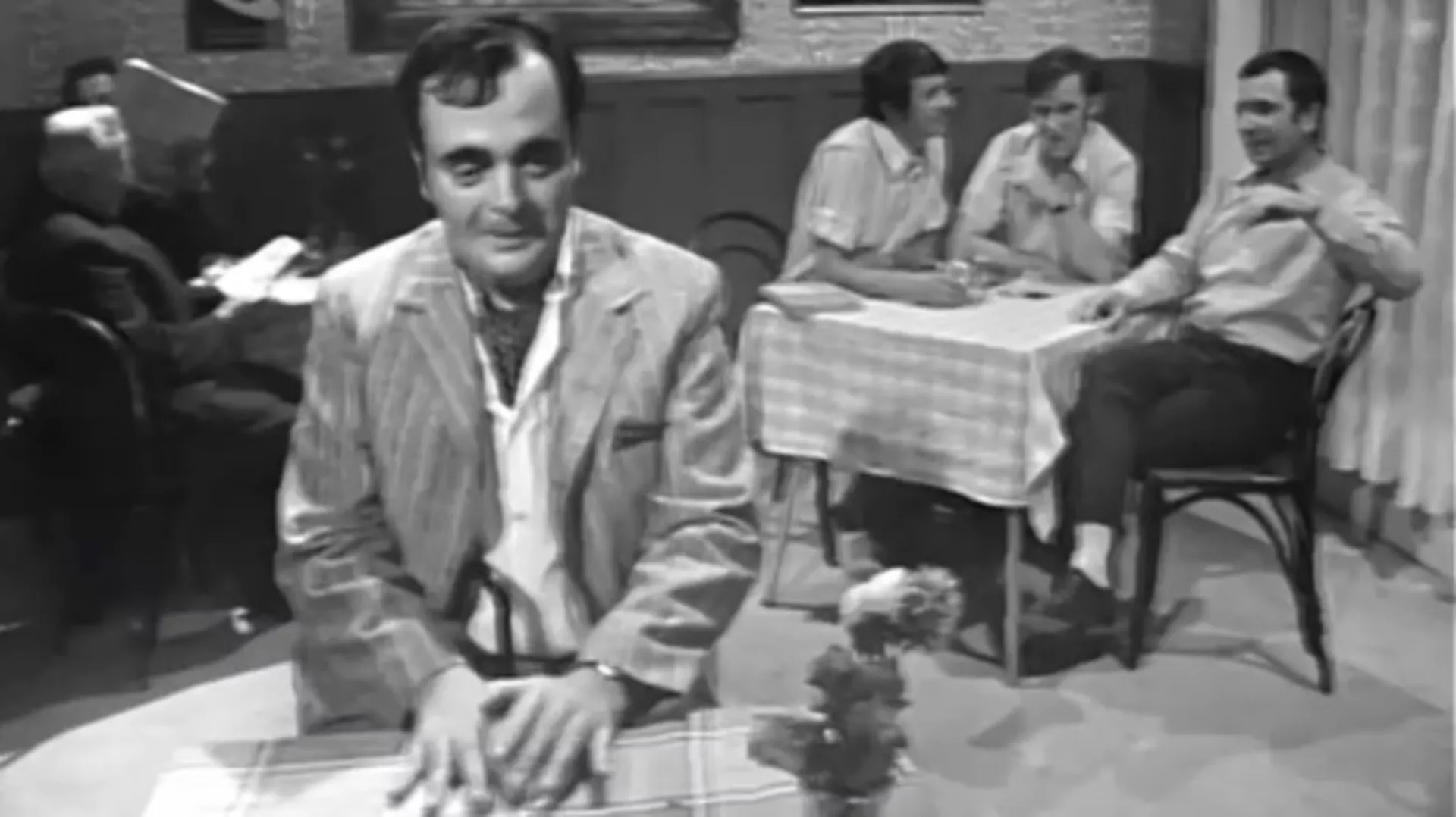 Дипломци: Бонтон, 1-10