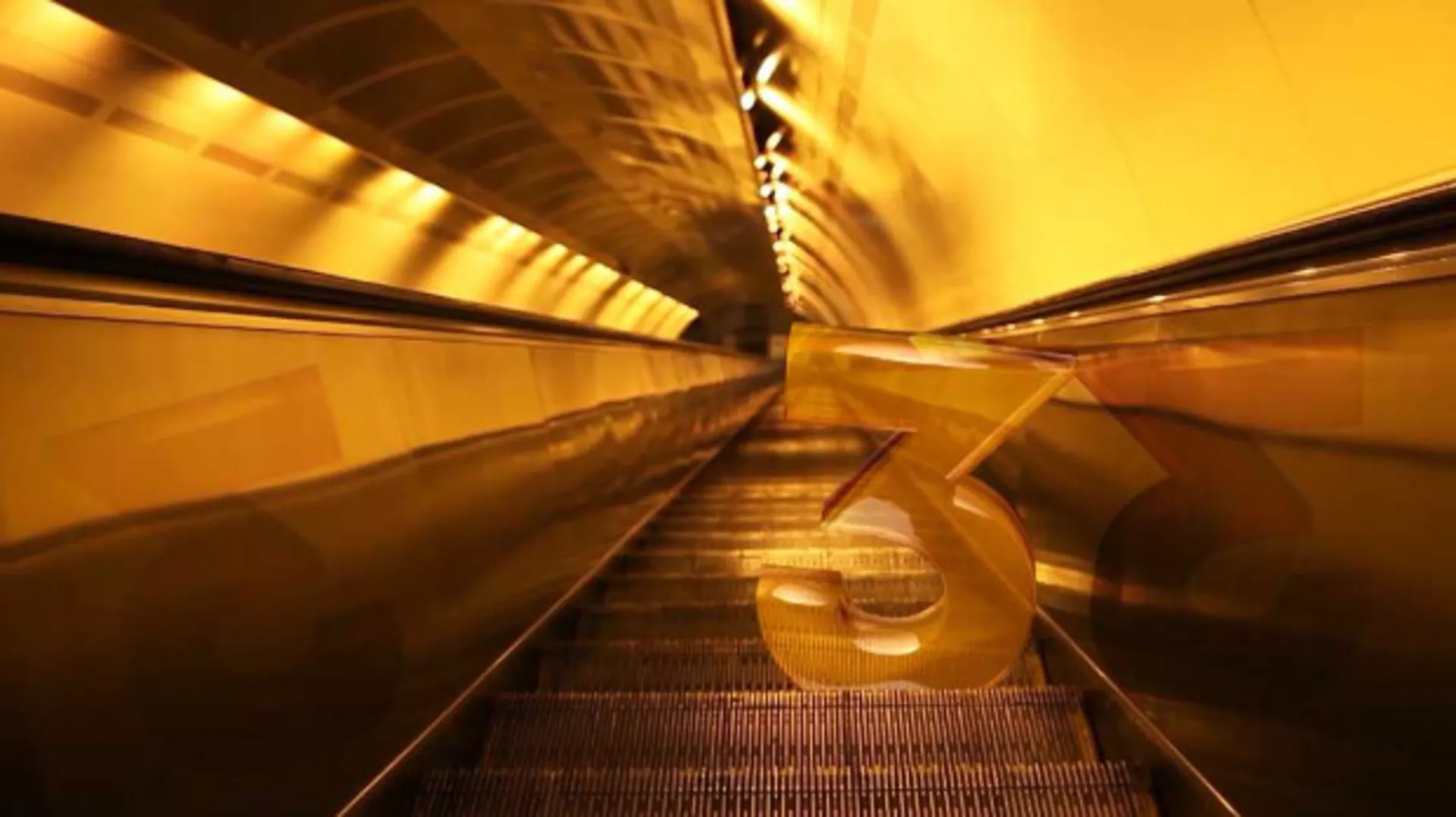 Живот са музиком (R)