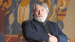 Павле Аксентијевић, појац  (R)