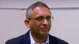 Акхил Гупта: Замагљене границе (4)