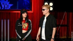 Бунт: Ди џеј Кови и Кокице, Диди Дачија (R)