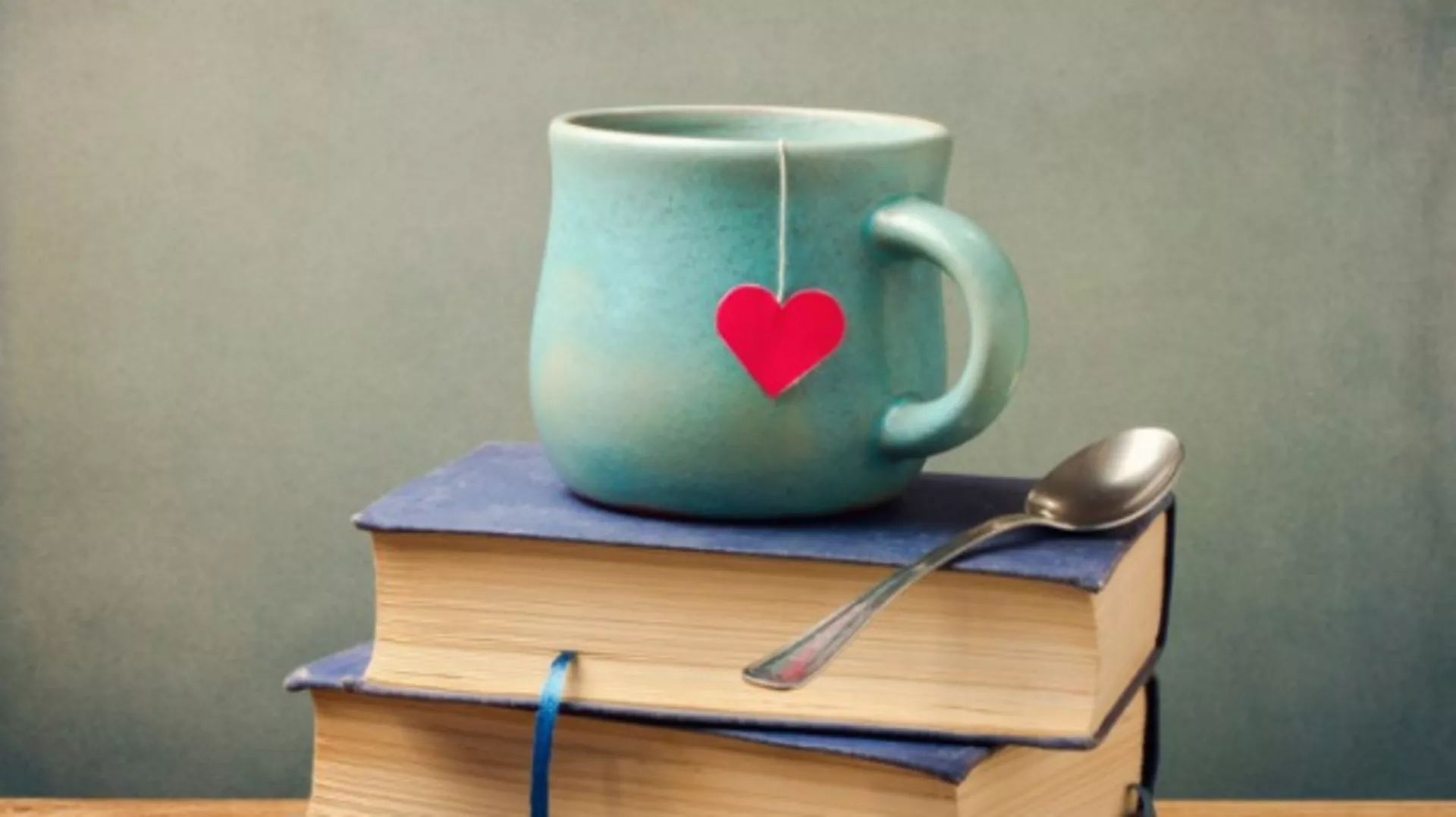 На три воде: Јутарњи програм из три студија