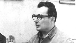 Заводљива телевизија - Креатори серија: Сава Мрмак	 (R)