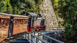 Put svile: Pruga Kalavrita‒Dijakopto