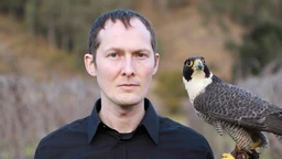 Студио 6: Лоренс Инглиш (R)