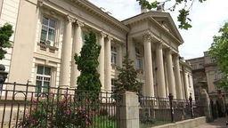 Kod dva bela goluba: Univerzitetska biblioteka ''Svetozar Marković''