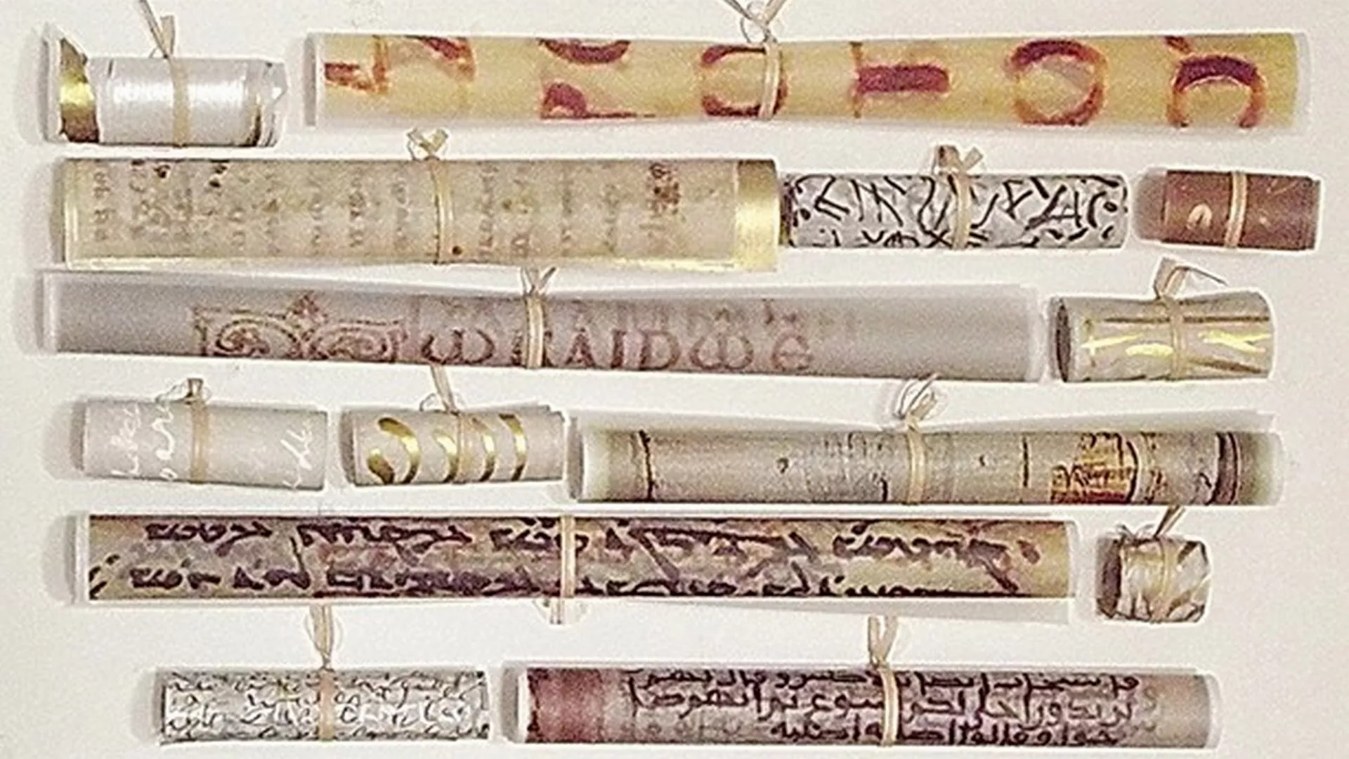 Kulturni krugovi - O izložbi „Logos u pokretu"
