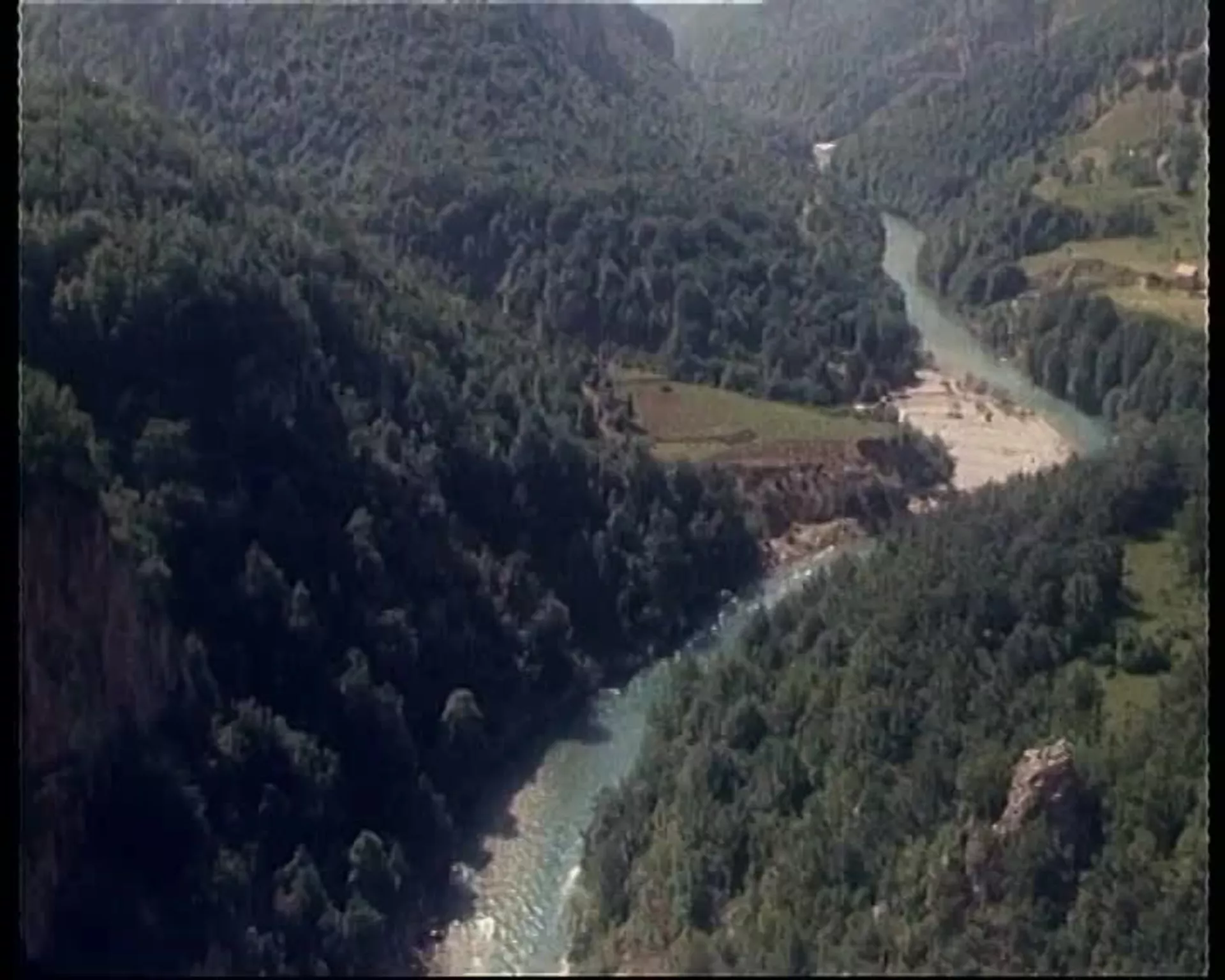 Karavan – Prema Tari