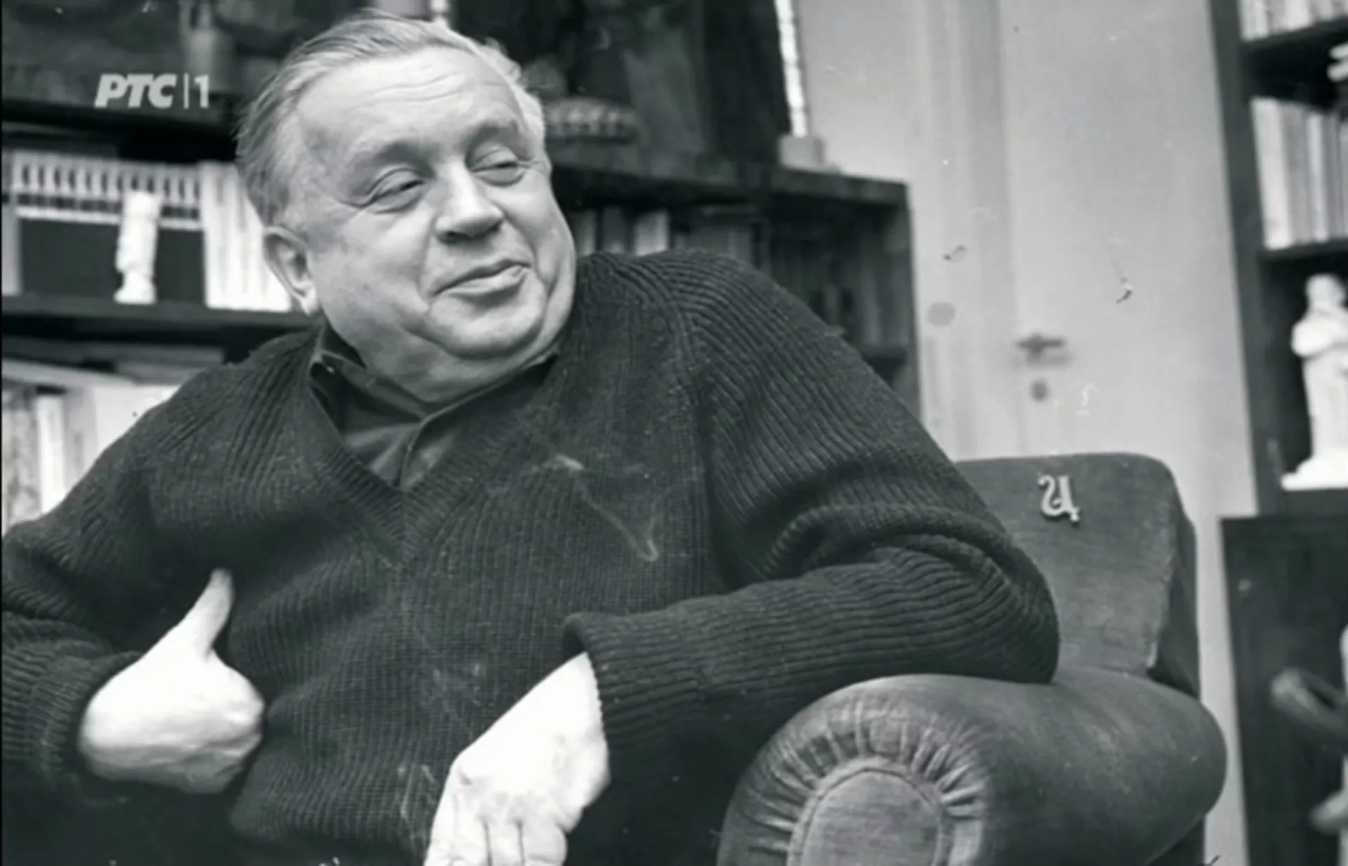 Branko Ćopić govori svoju pesmu „Drugar vjerni“