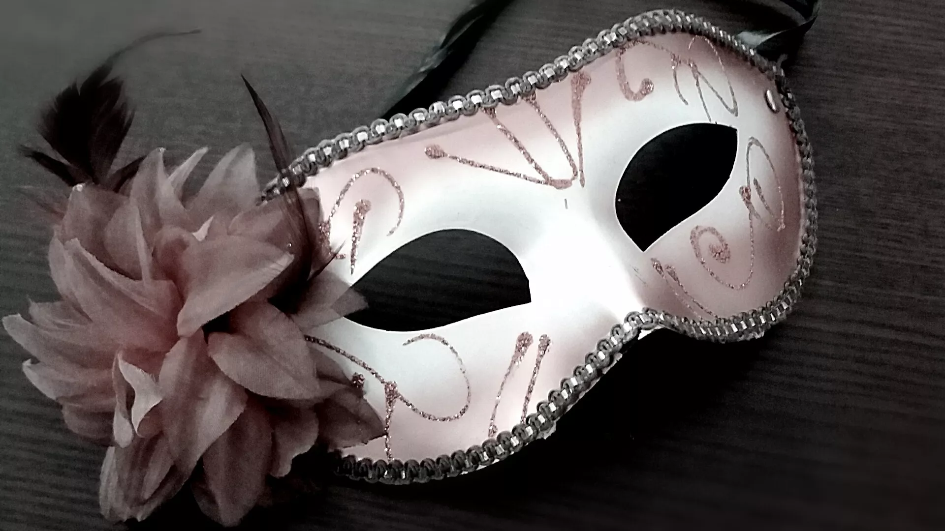 Maske - o predstavama Tatjane Mandić-Rigonat