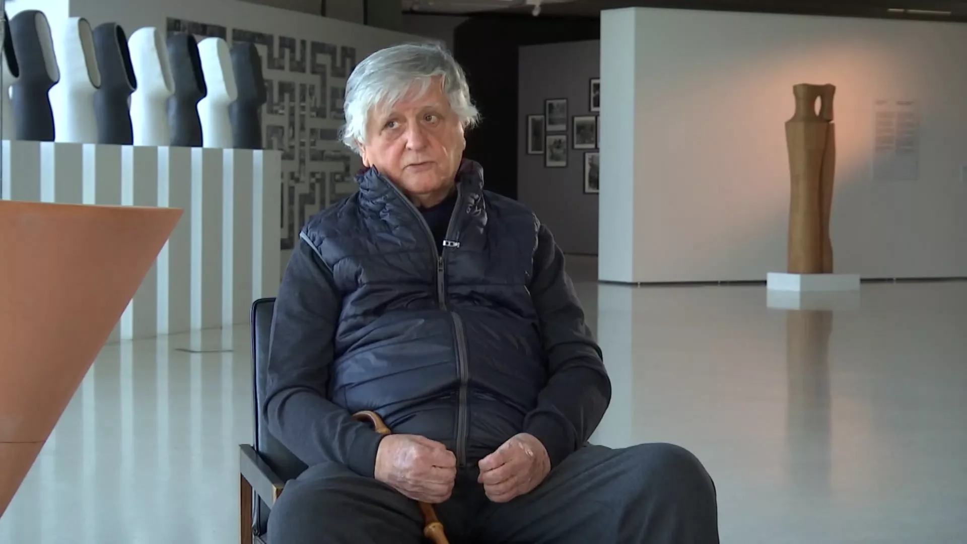 Portret - Dejan Mijač