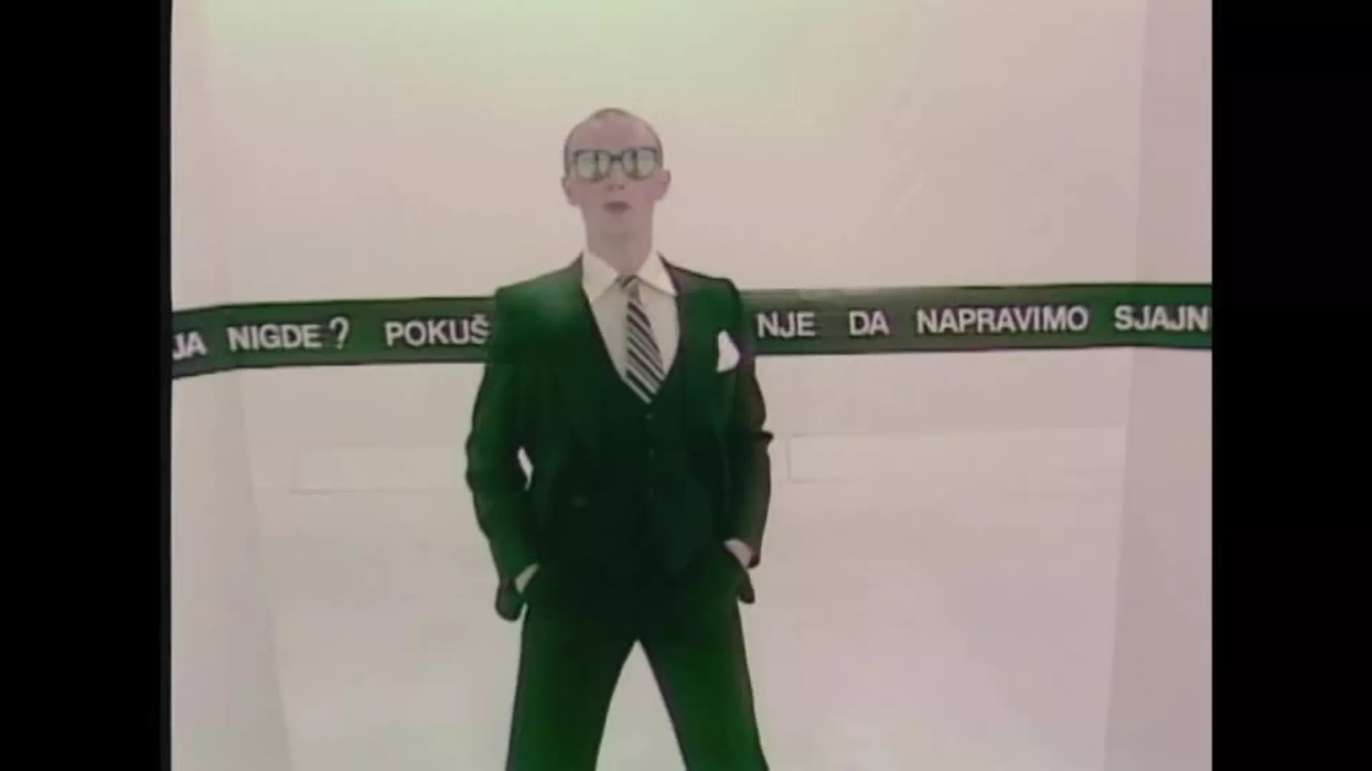 Oliver Mandić – Nije za nju (english version)