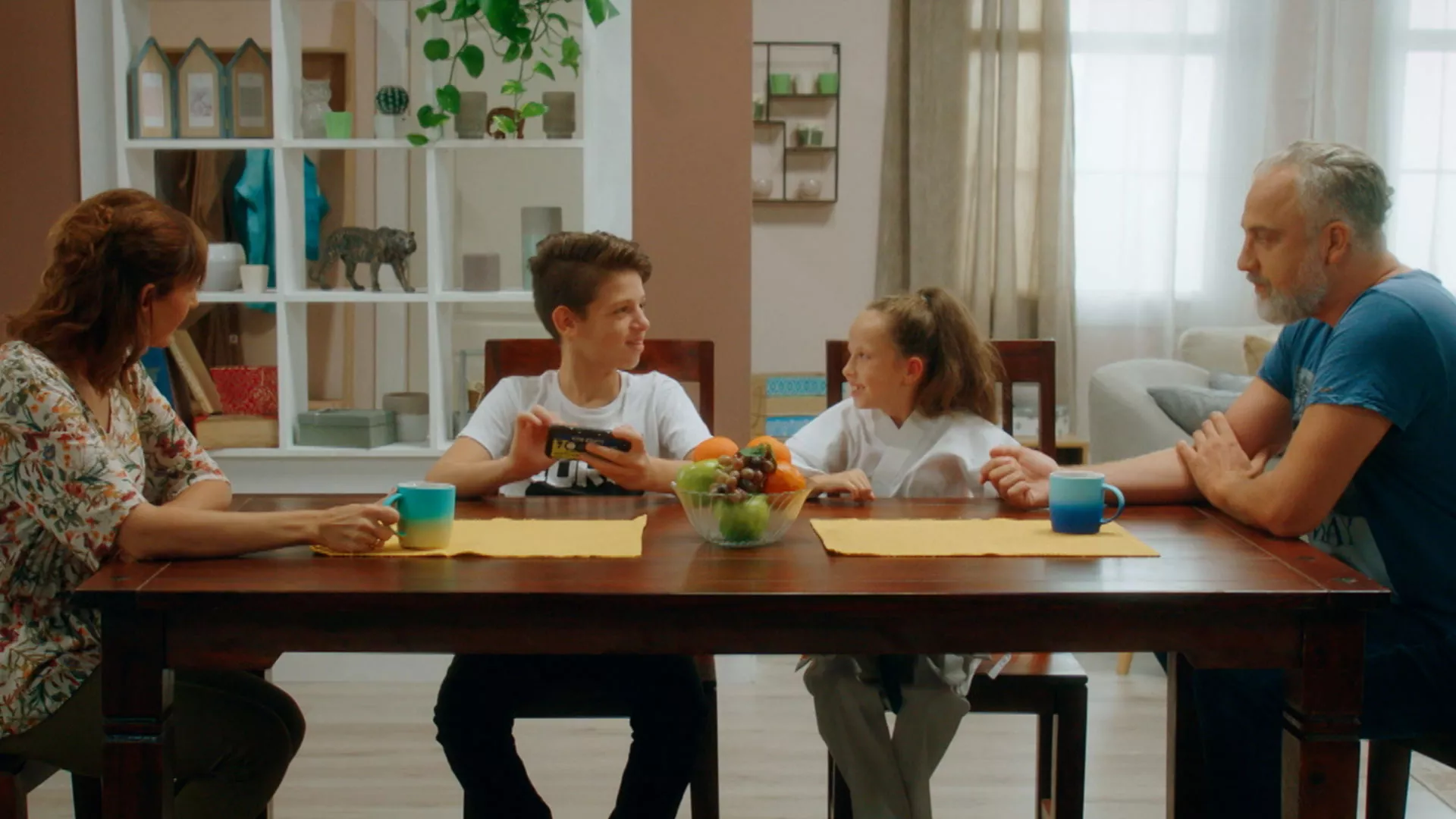Mina prelazi nivoe, 3. epizoda