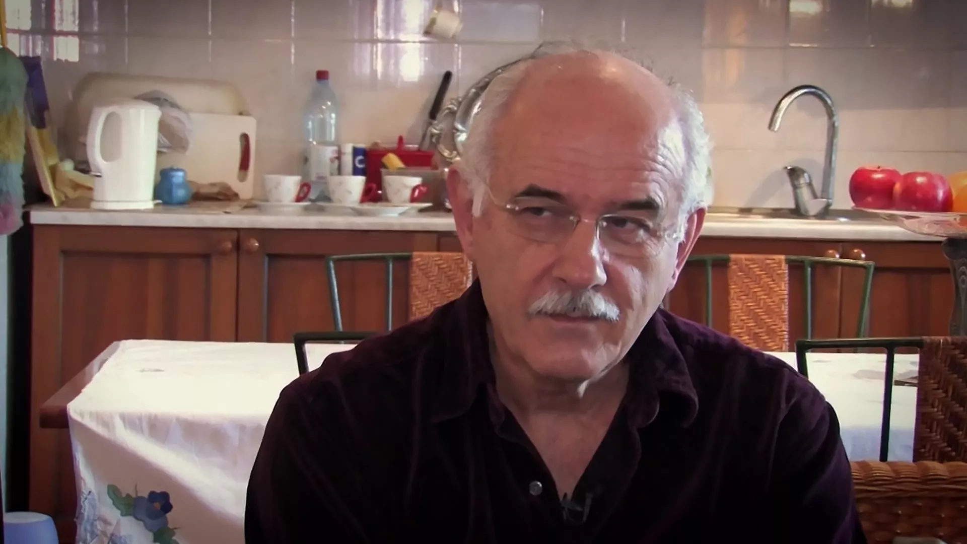 TV lica… kao sav normalan svet: In memoriam Kornelije Kovač