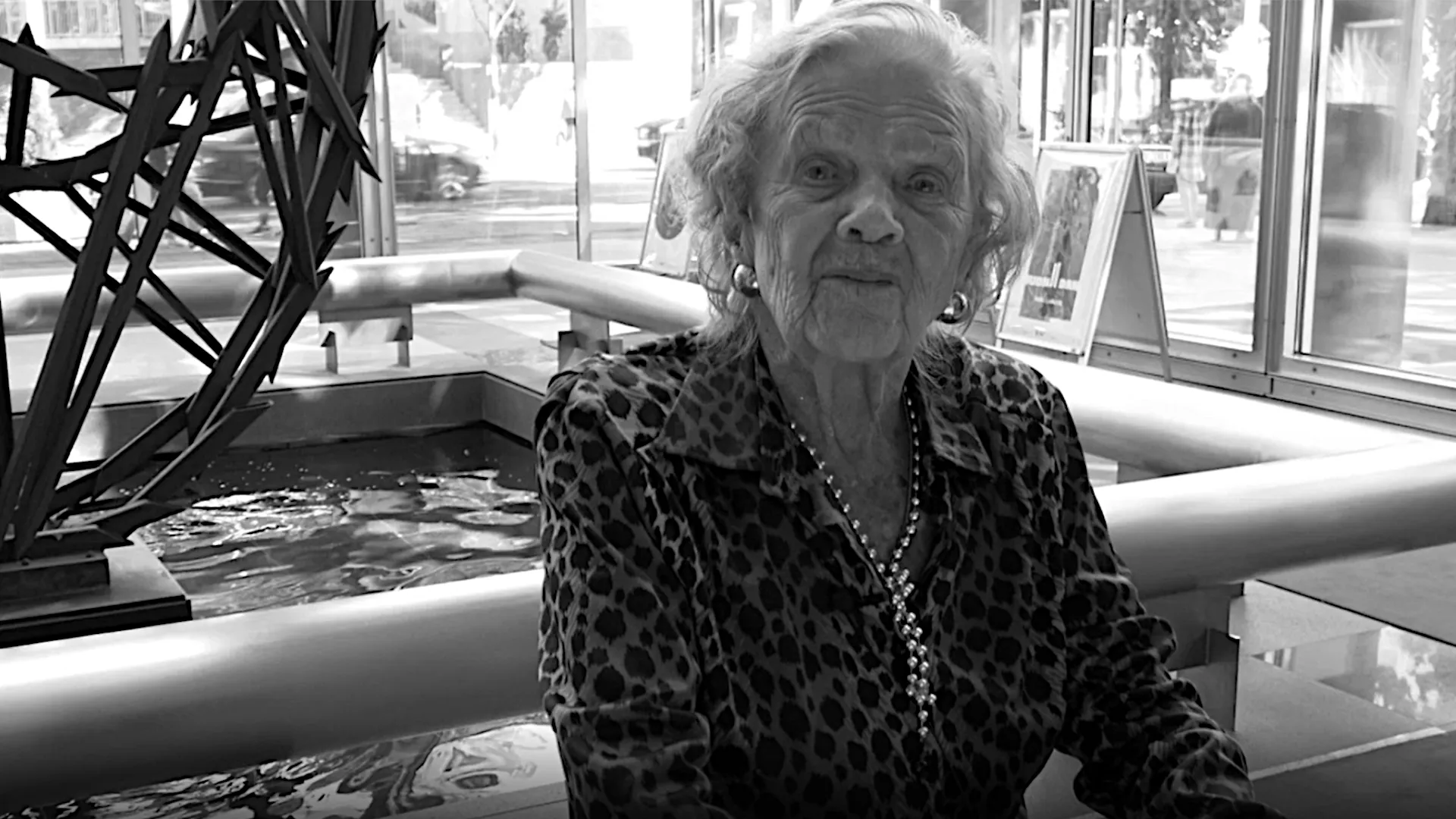 TV lica… kao sav normalan svet: In memoriam Branka Veselinović