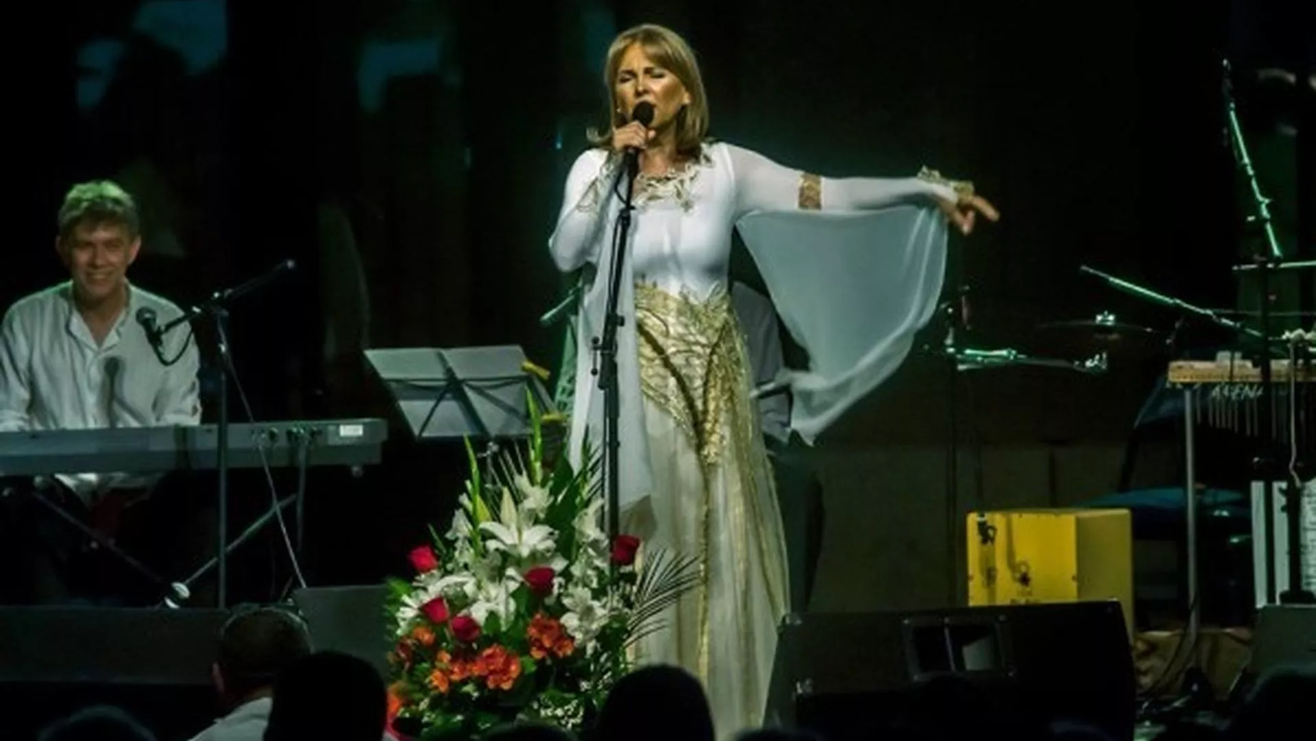Bilja Krstić i Bistrik – Dom sindikata 9. maj 2014.