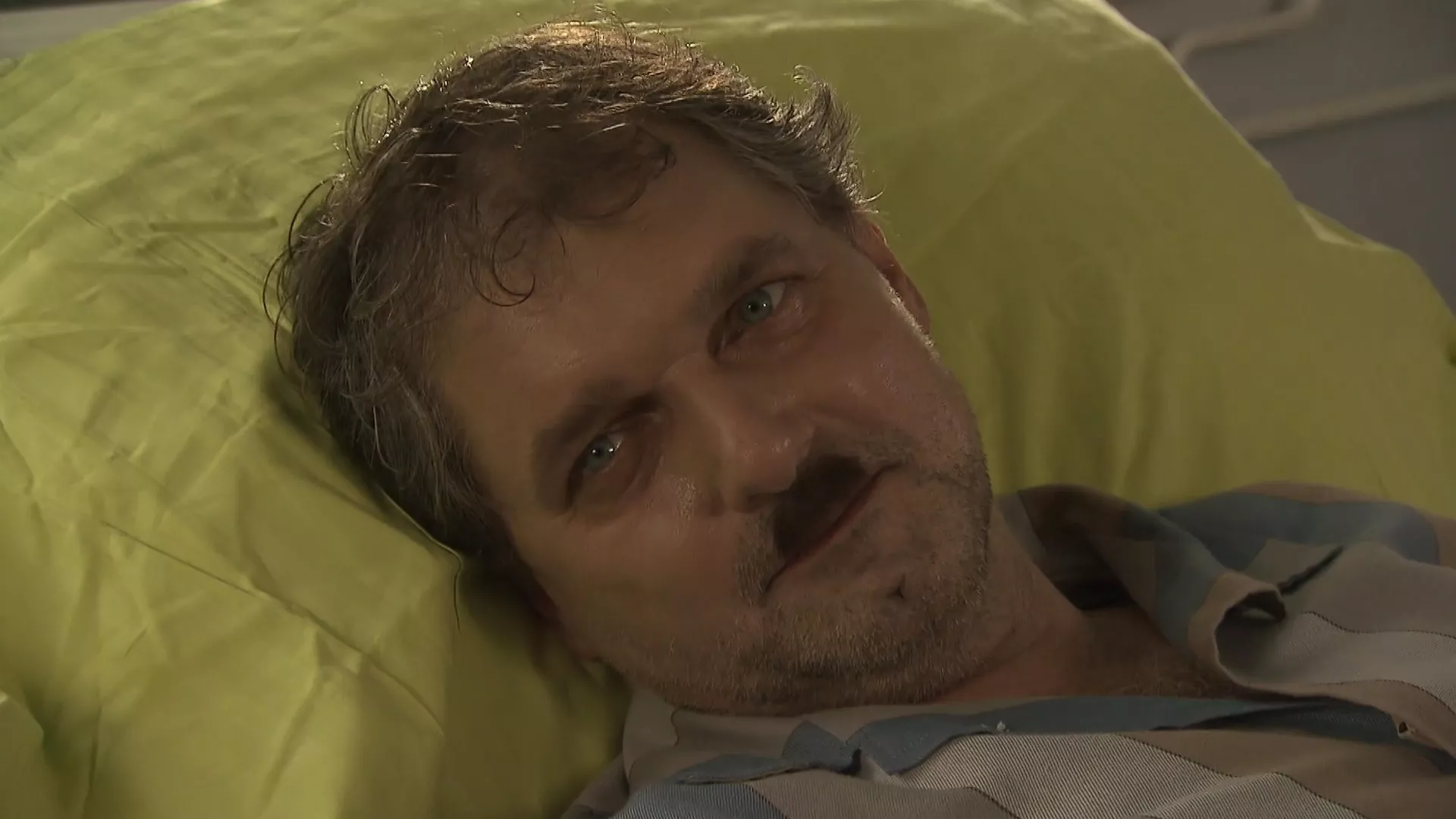 Selo gori, a baba se češlja (4. sezona) (37. epizoda)