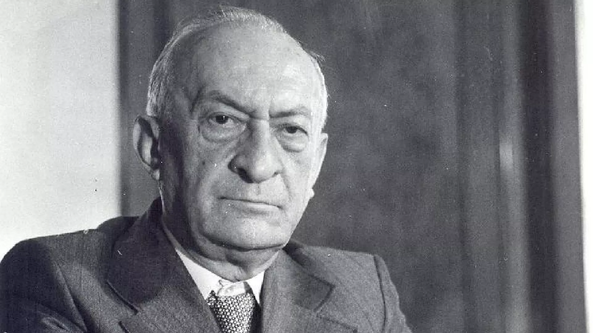 Kod dva bela goluba - Pavle Savić