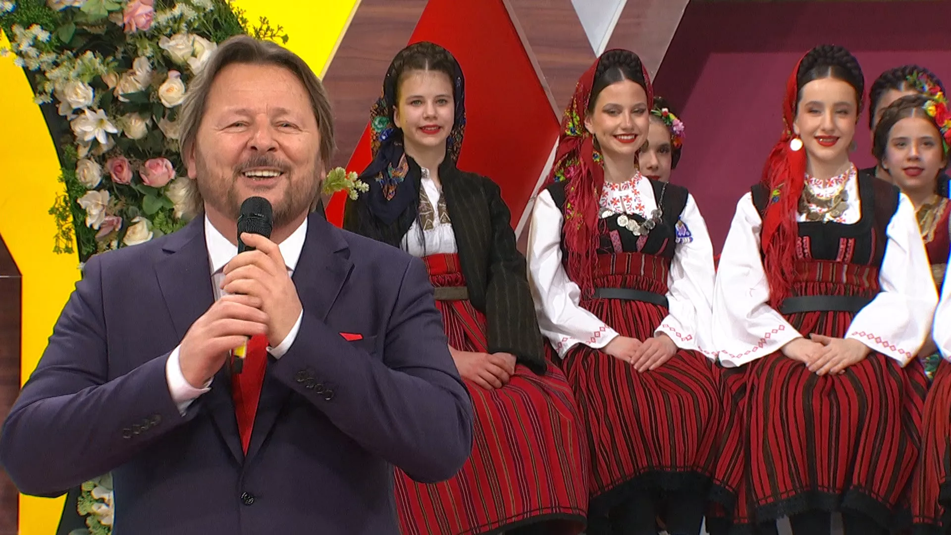 Šarenica: Umetnost od stakla, opanak od tradicije