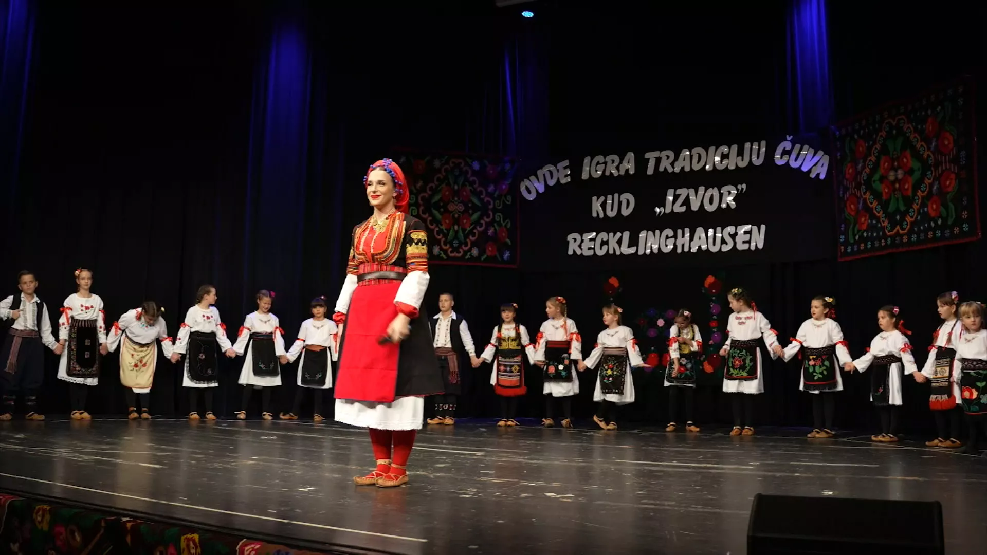 Rodoslavci: Život u kolu