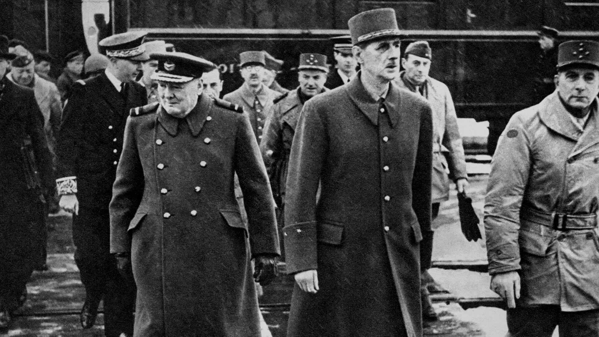 De Gol i Čerčil: Rat i sećanja