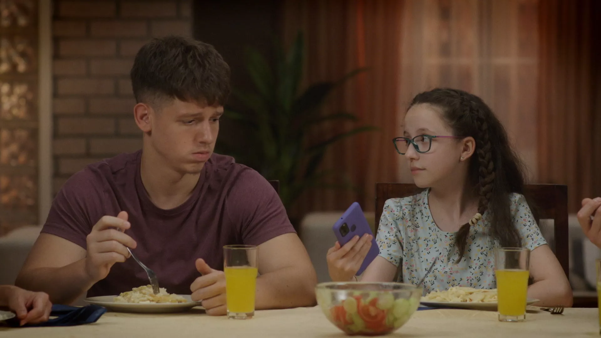 Mina prelazi nivoe 3: Mina i džinovski džeparac, 2. epizoda