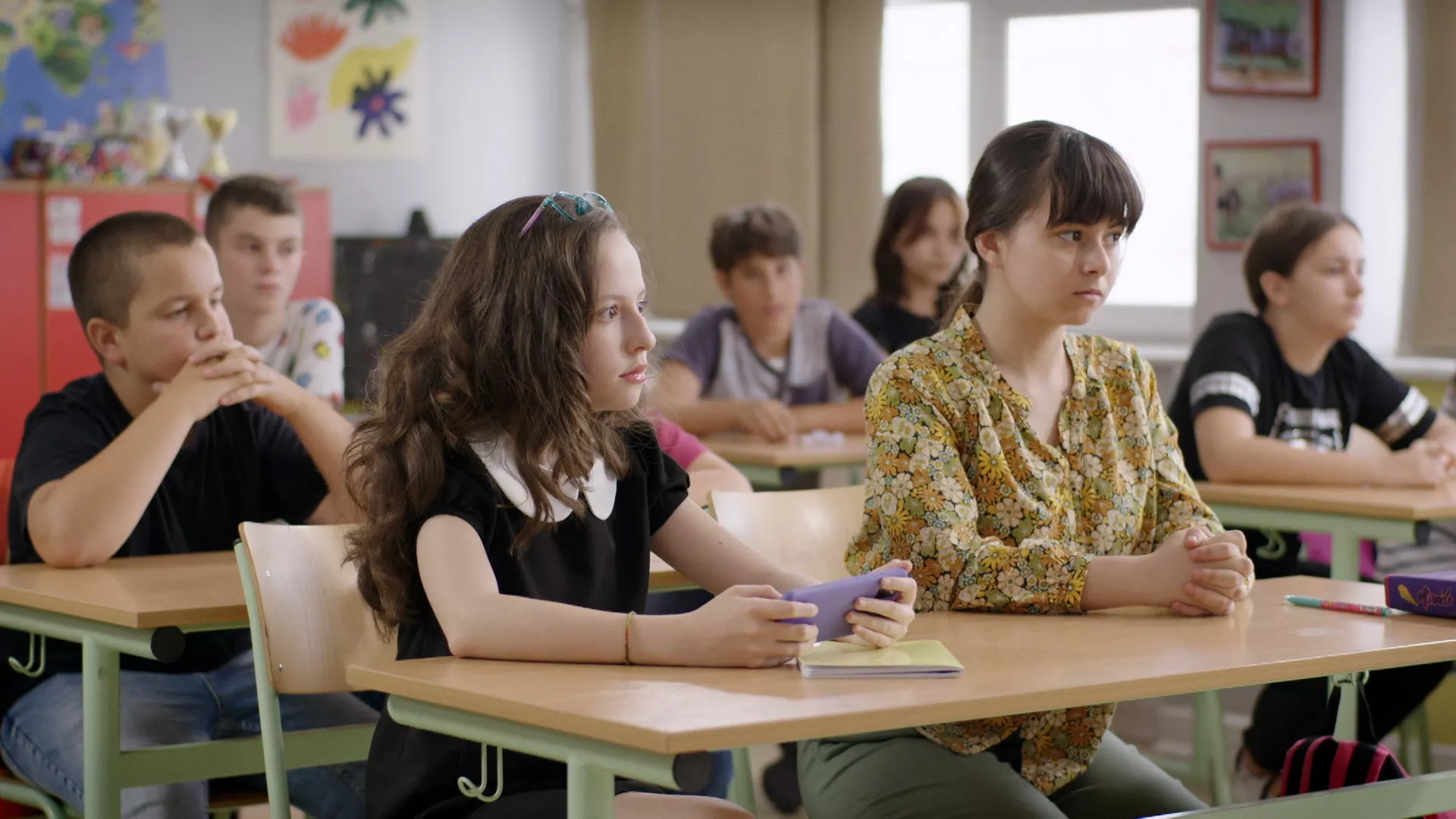 Mina prelazi nivoe: Mina (ni)je u izlogu (3. sezona) (3. epizoda)