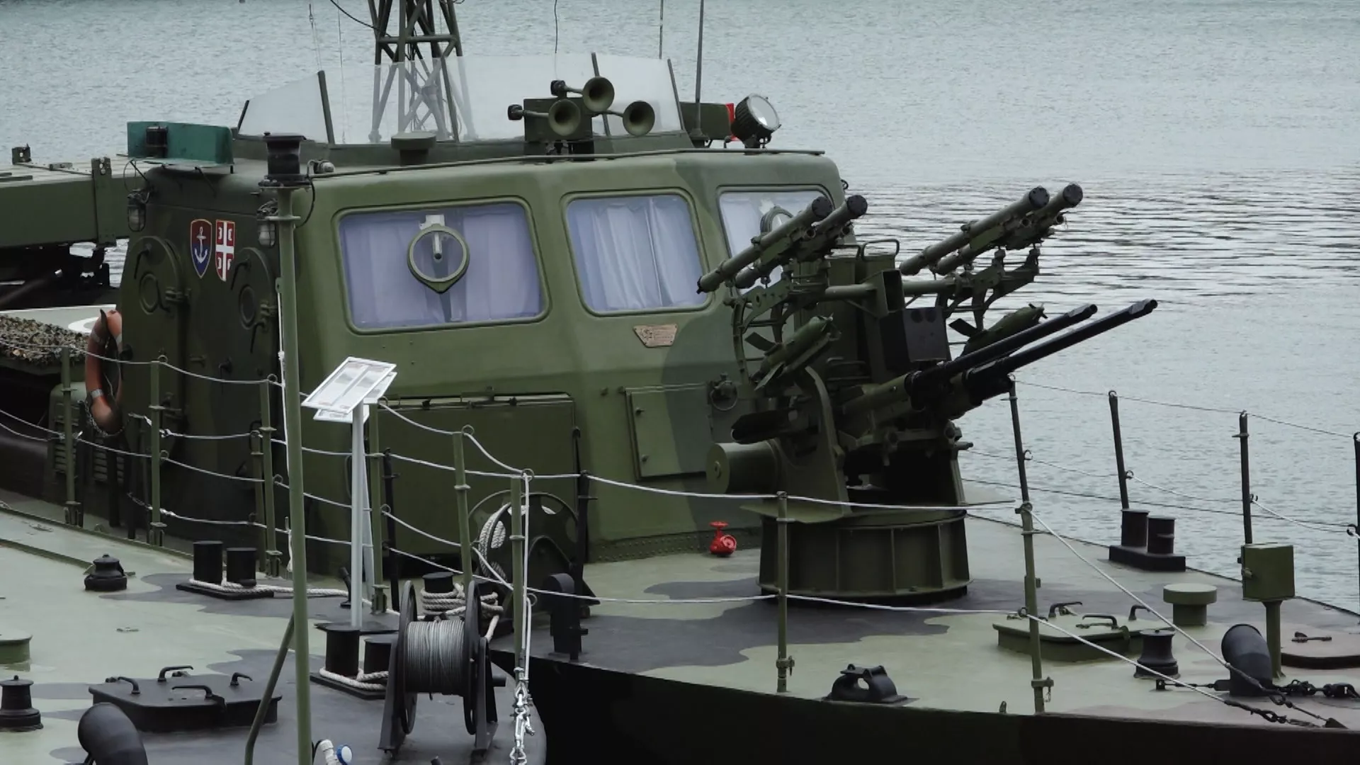 Dozvolite...: Kobac, tenk i leteće mine