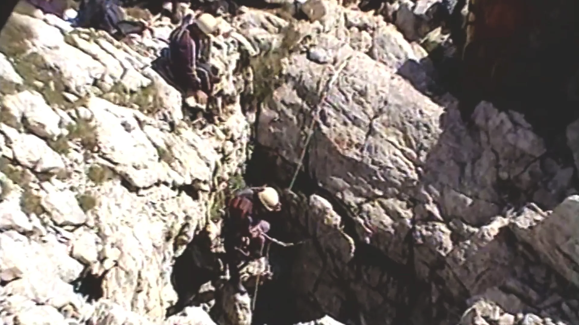 Avantura: Ka srcu zemlje, 1. deo