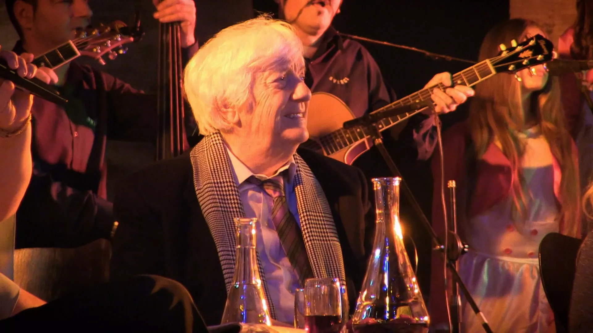 TV lica… kao sav normalan svet: Nostalgično muzičko putovanje