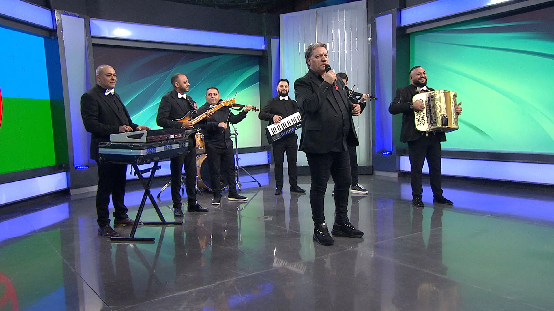 Romanipen: Božićni praznici, 2. deo