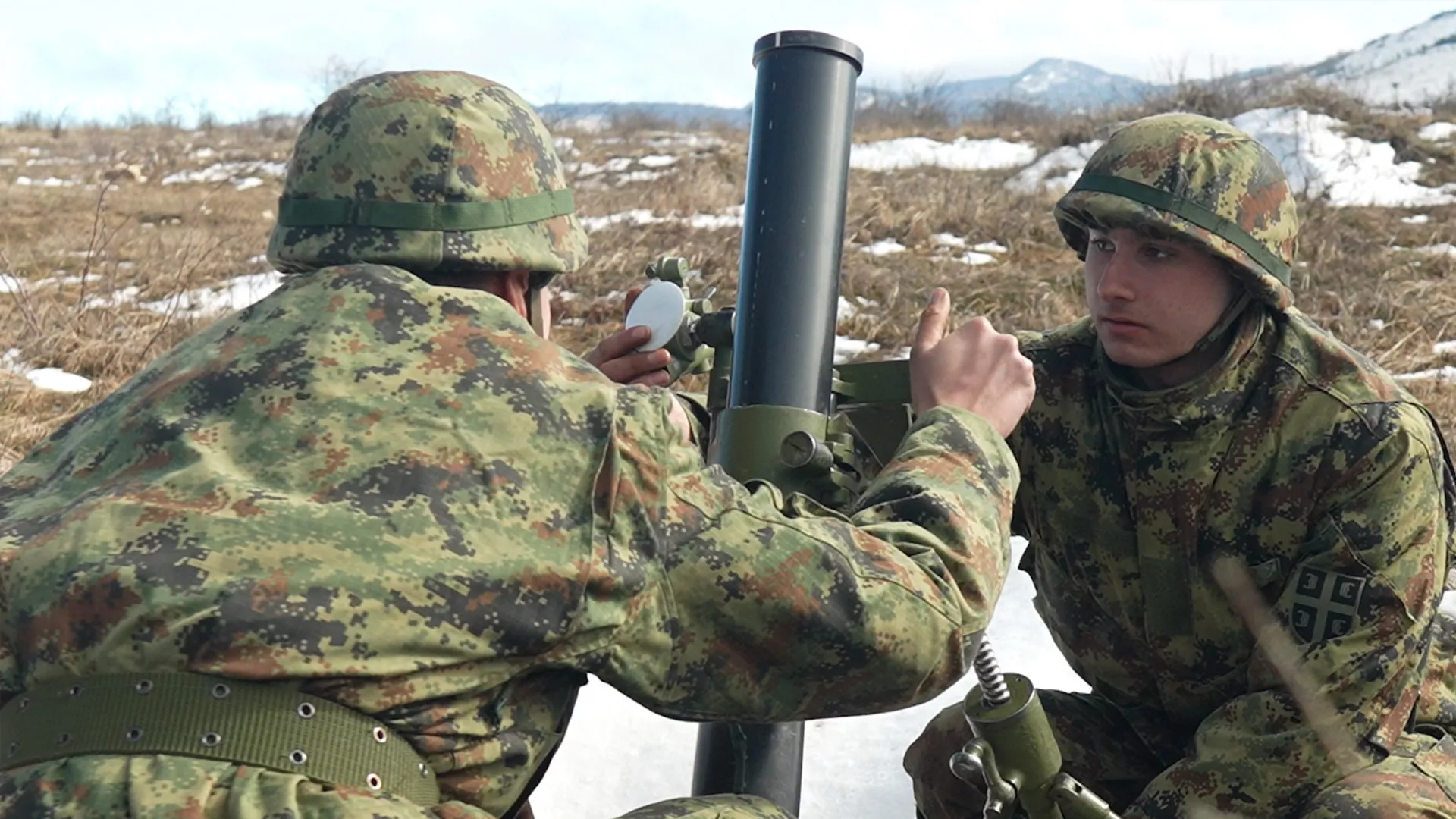 Dozvolite...:  Kako je to biti vojnik