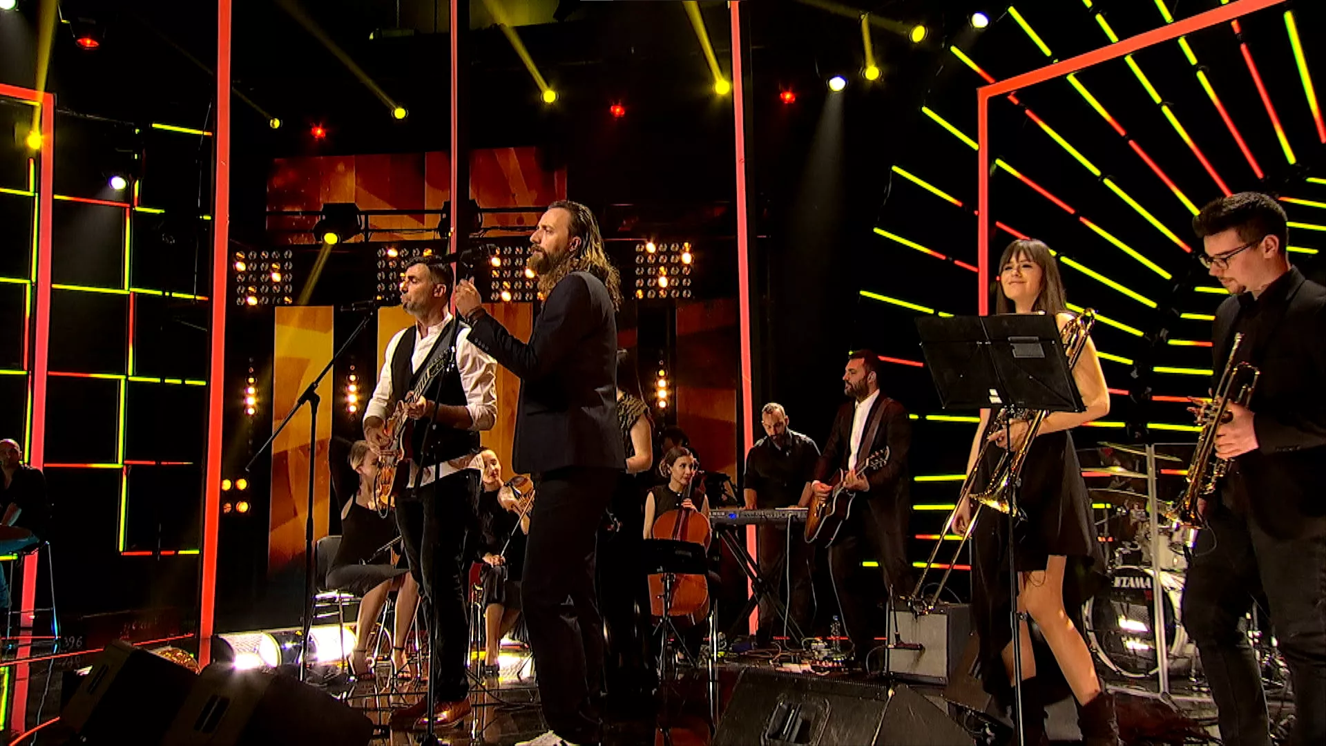 Tri boje zvuka: Ničim izazvan, Kralj Čačka i Tijana Bogićević