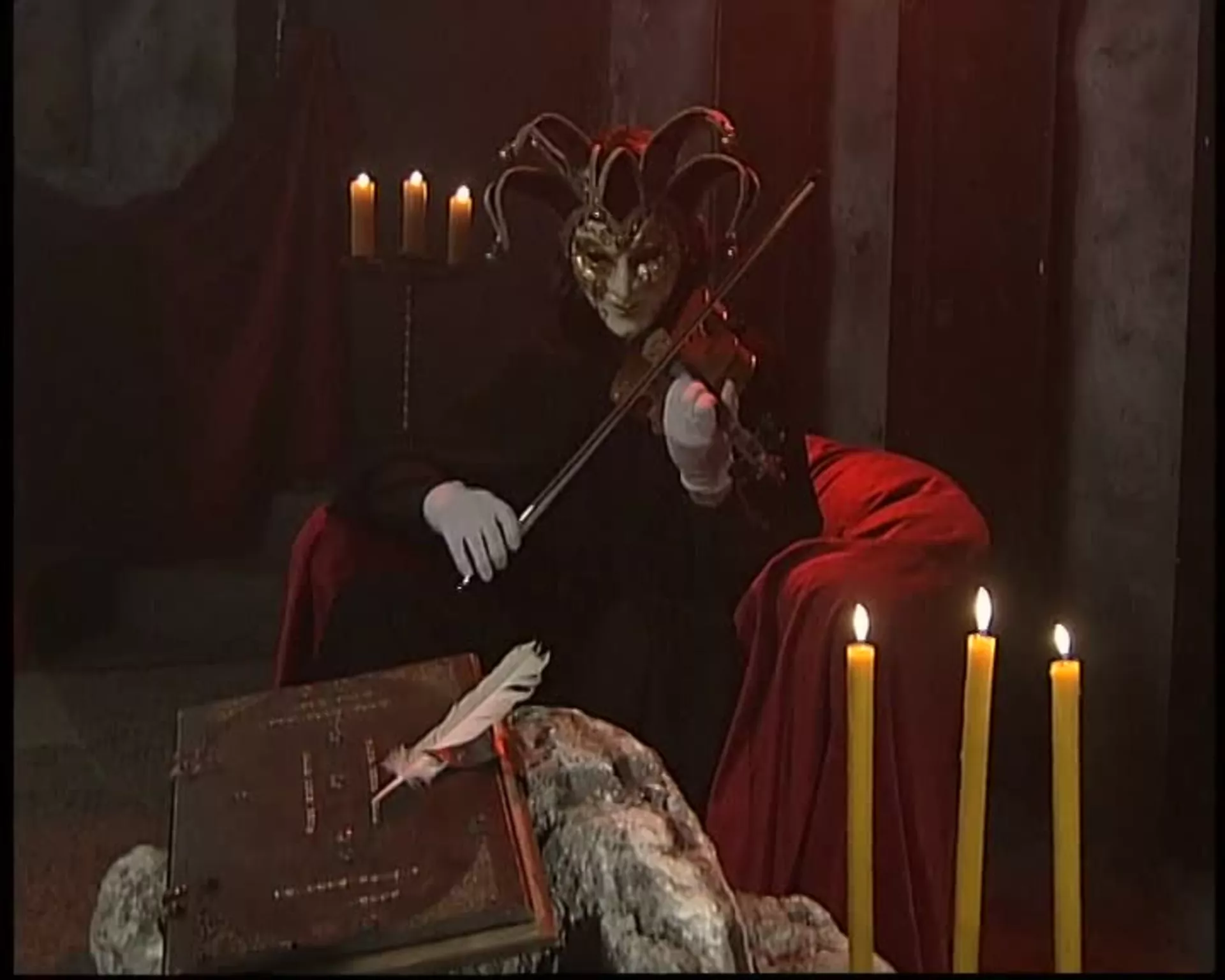 Iza naslova: Đuzepe Tartini – Đavolji triler