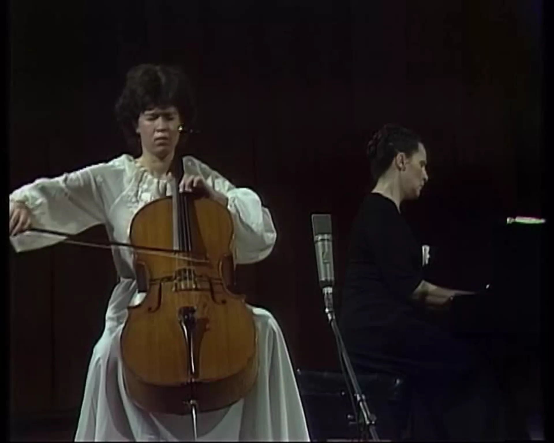 БЕМУС 1981. : Концерт Ксеније Јанковић и Наде Кецман