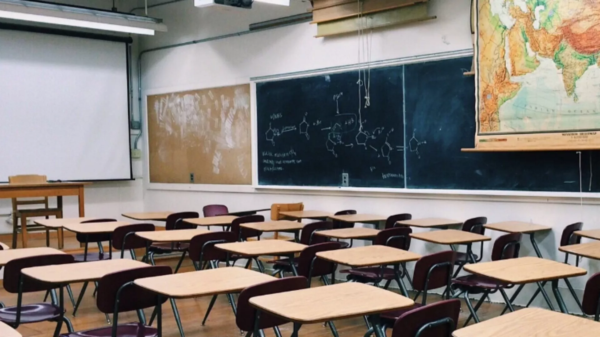 Обрати пажњу – Школски систем