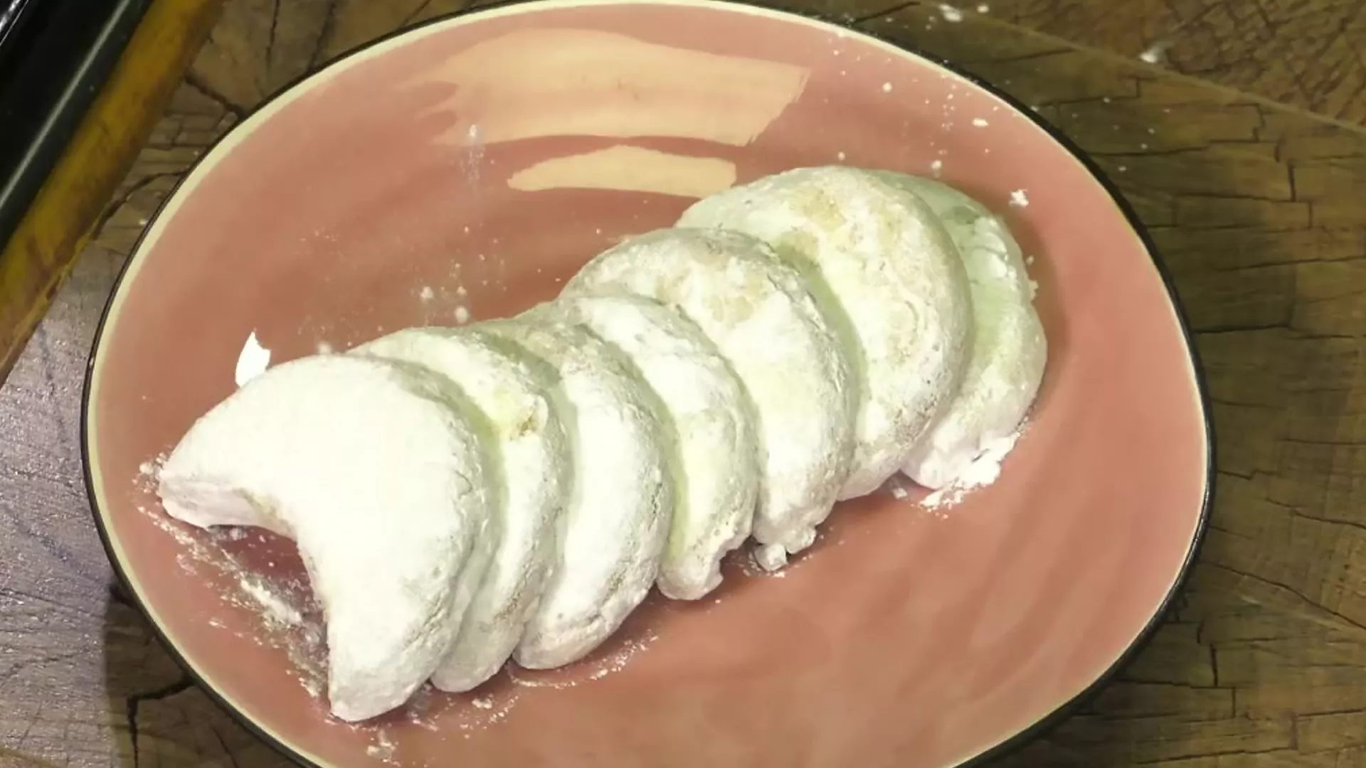 Гастрономад – Трбухом за духом: Курамбједес (Грчке гурабије)