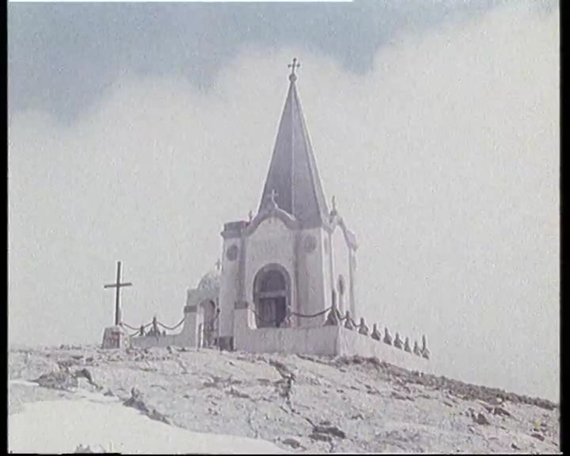 Традиције Првог светског рата – Гробови, 1. епизода (1998)