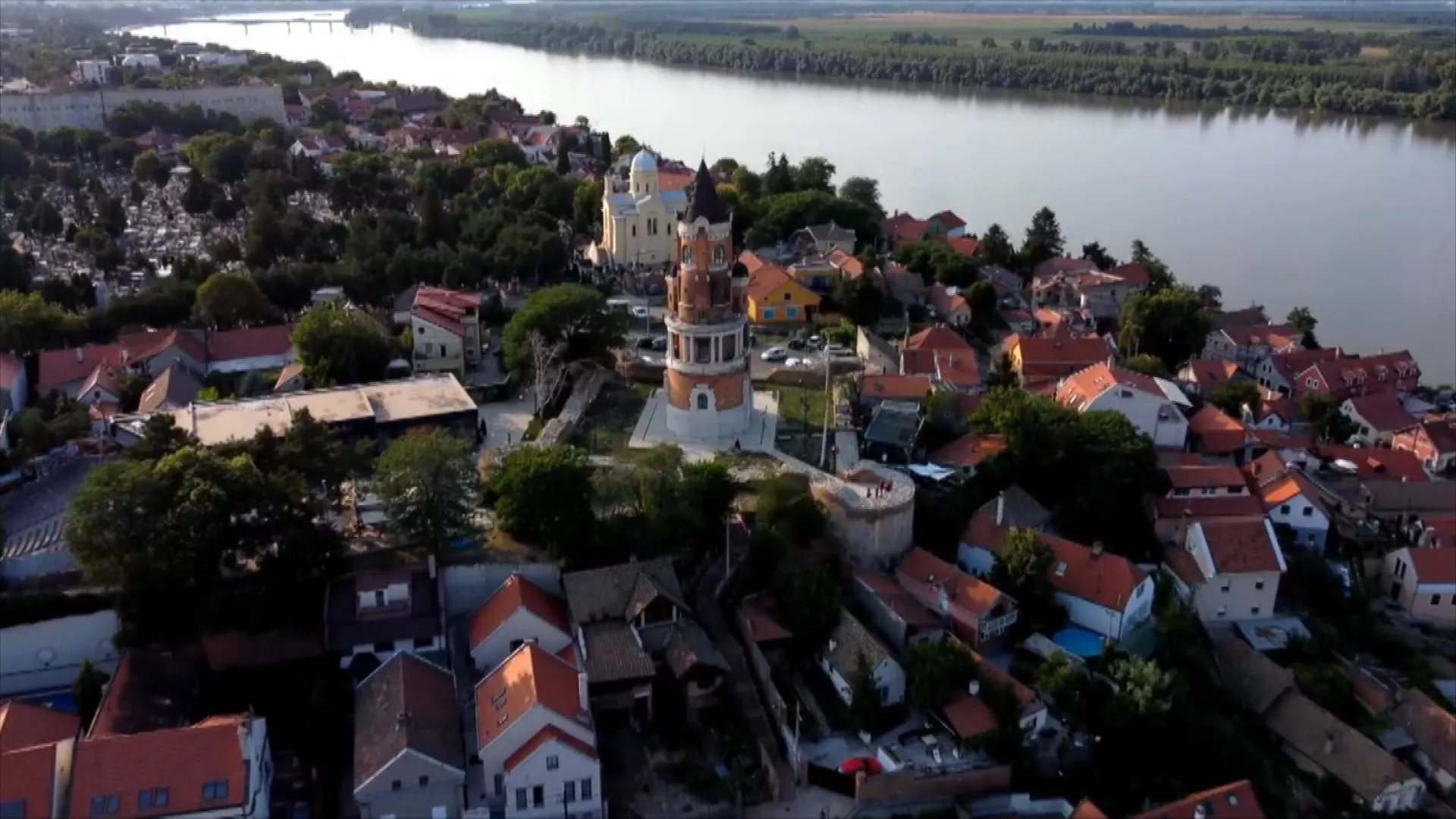 Од вароши до метрополе: Земун