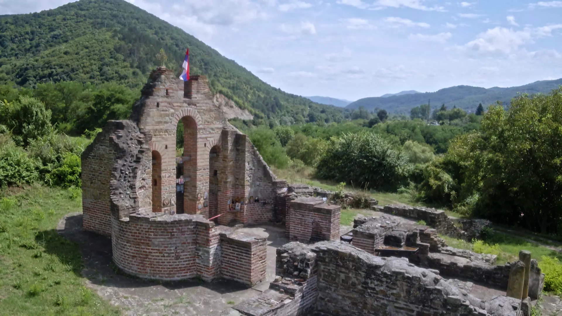 Временска капсула: Трагање за Римским АД Финесом, 5. емисија