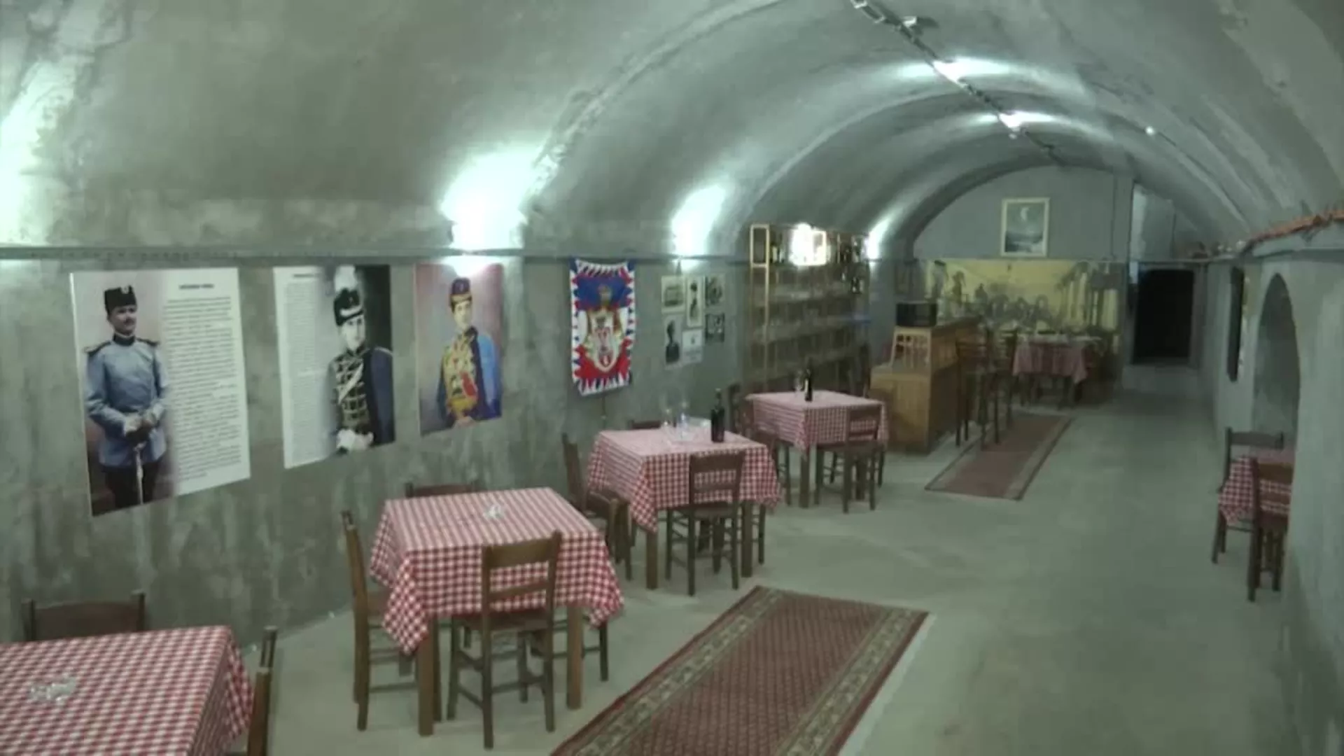 Подземни град