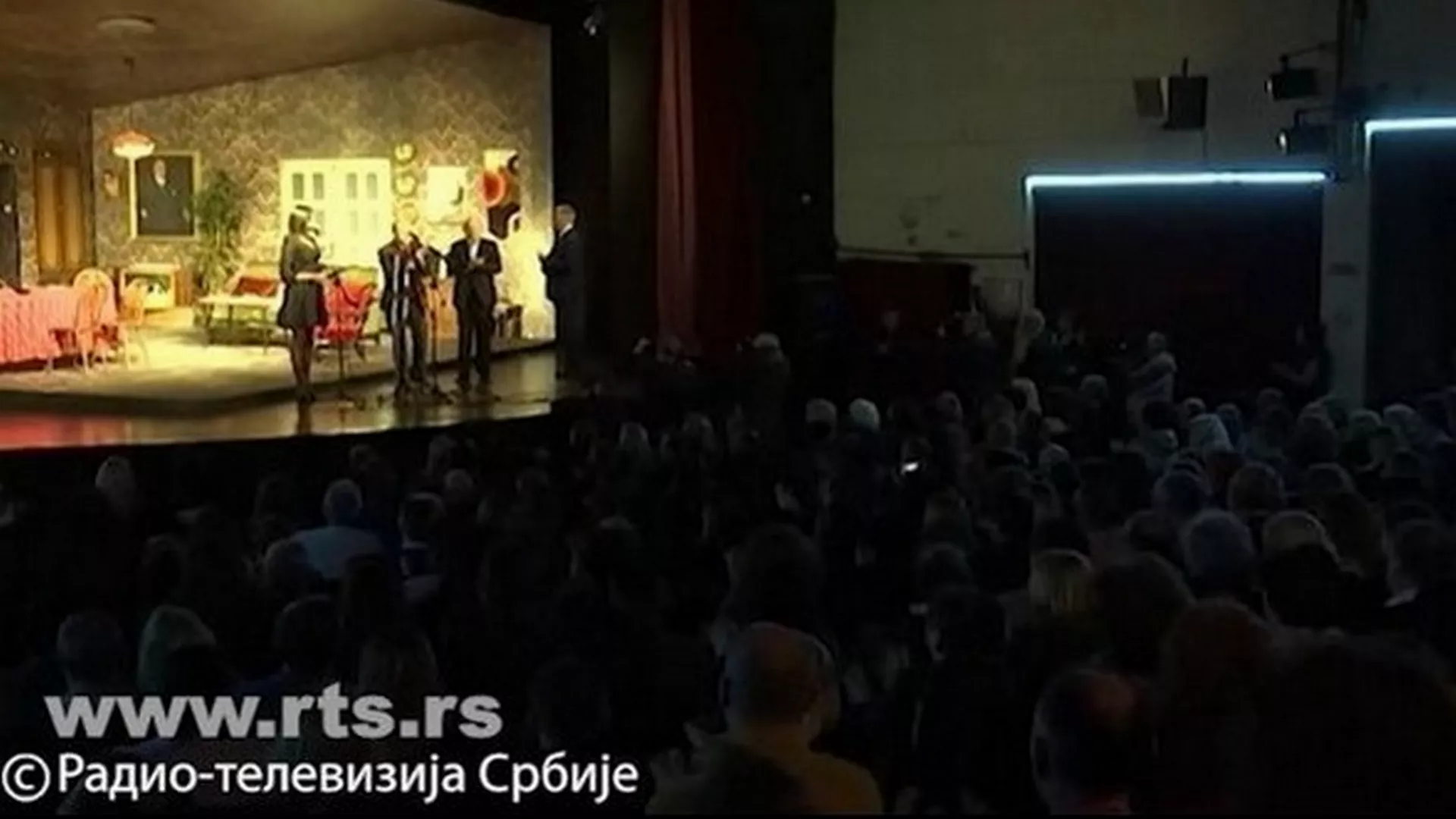 Маске - Педесети Позоришни фестивал „Дани комедије” у Јагодини