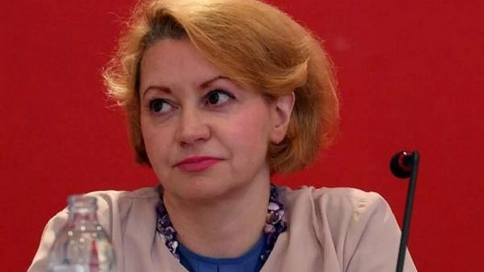 Клуб 2 - Мила Алечковић