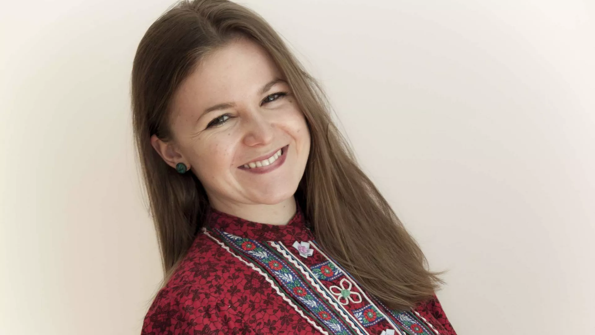 Од злата јабука – Ана Чизмадија